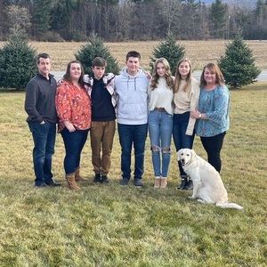 Meet your Posher, Addison